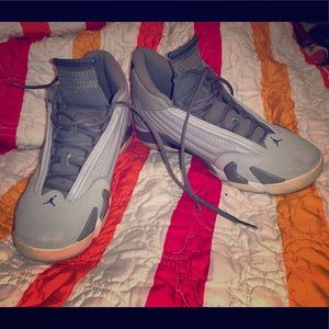 Jordan 14 Retro Wolf Grey (10.5)